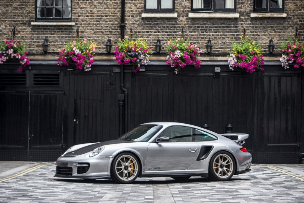 This is Why the Porsche 997 is Still Awesome