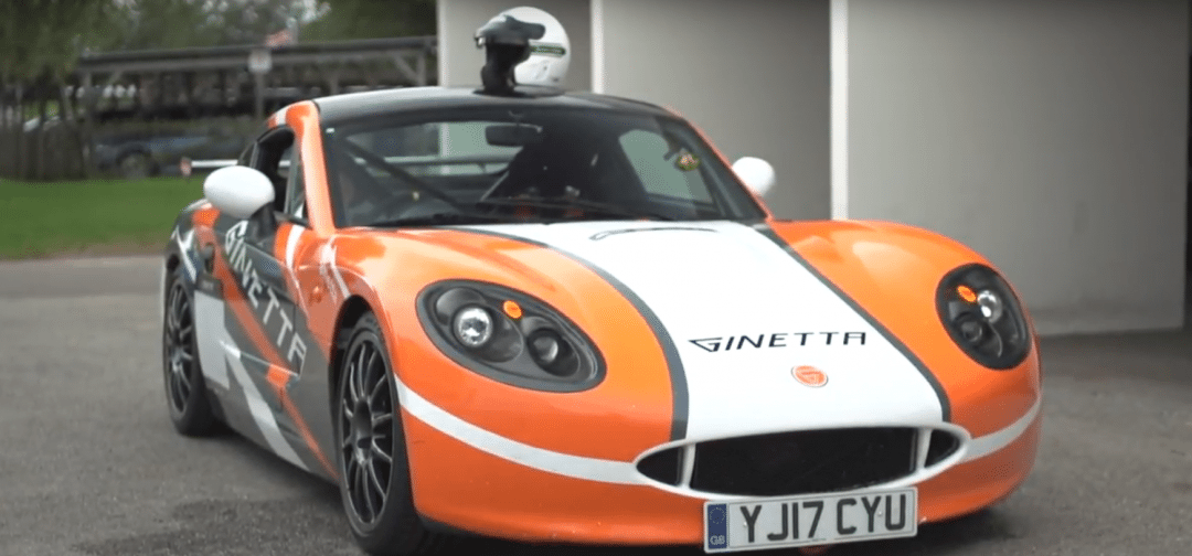 Ginetta G40s on the track with JBR Capital Drivers Club
