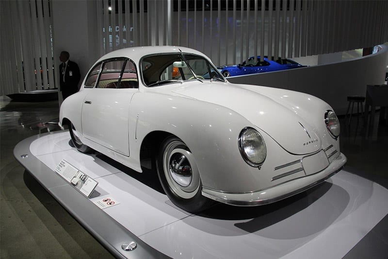 GENEVA MOTOR SHOW GIANTS: BEST INVESTMENTS