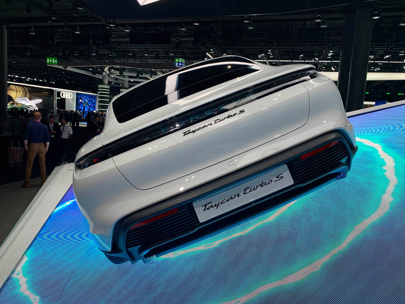 Frankfurt Motor Show – The internal combustion engine - dead or alive? Frankfurt Motor Show – The internal combustion engine - dead or alive?