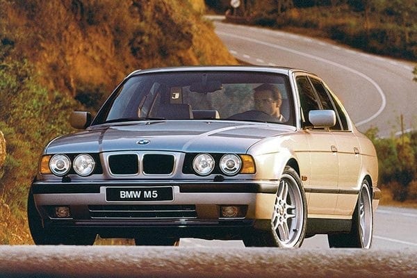 _stacked_0003_BMW M5 E34